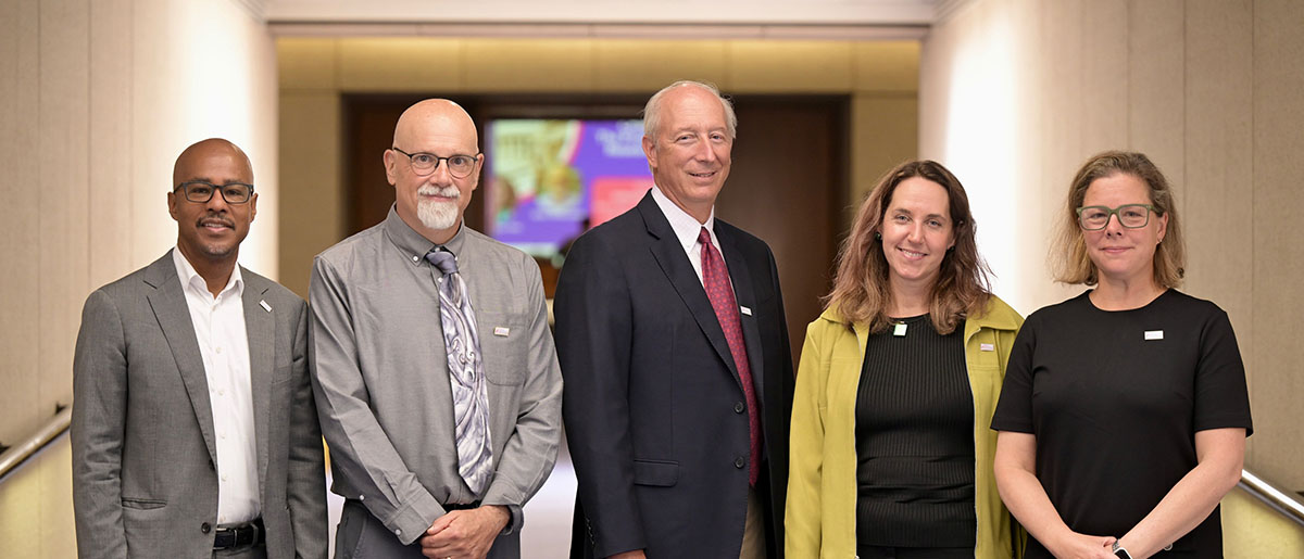 Photo of Avery August, Sean Terwilliger, David Holtzman, Susan Kaech, and Marion Pepper